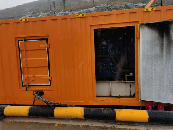 峰峰矿发电机出租 柴油发电机组电压低报警怎么办？